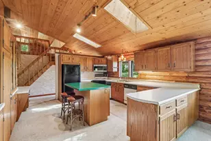 168 Airlane Dr, Hanover Township, PA 15050 - Photo 11