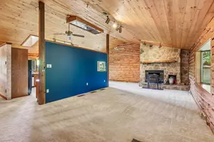 168 Airlane Dr, Hanover Township, PA 15050 - Photo 15