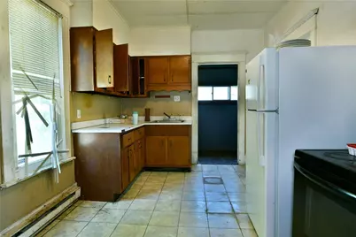 653 S State Line Rd, Sharon, PA 16146 - Photo 23