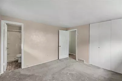 405 Peters Drive, Pittsburgh, PA 15116 - Photo 23