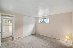 405 Peters Dr, Pittsburgh, PA 15116 - Photo 31