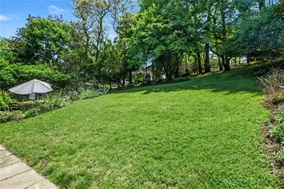 405 Peters Drive, Pittsburgh, PA 15116 - Photo 33