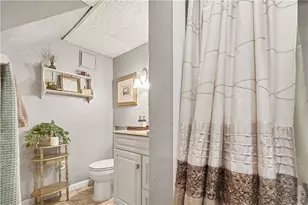 405 Peters Dr, Pittsburgh, PA 15116 - Photo 35