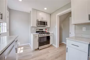 145 Marshall Cir, Pittsburgh, PA 15236 - Photo 13