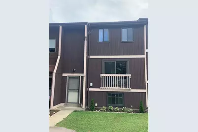 203 Parkwood Dr, Cranberry Township, PA 16066 - Photo 1