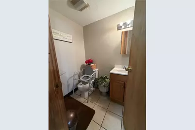11 S 14th St, Jeannette, PA 15644 - Photo 31