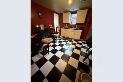 11 S 14th St, Jeannette, PA 15644 - Photo 27