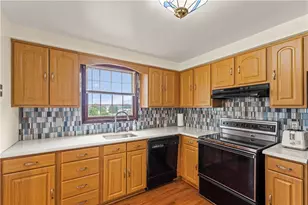 95 Milbeck Dr, North Franklin Township, PA 15301 - Photo 11