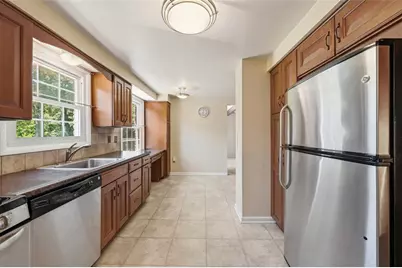 137 Kenney Dr, Leet Township, PA 15143 - Photo 15