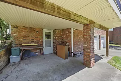 137 Kenney Dr, Leet Township, PA 15143 - Photo 35