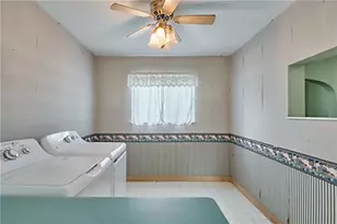 208 Culvert St, Zelienople, PA 16063 - Photo 15