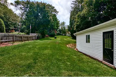208 E Culvert St., Zelienople, PA 16063 - Photo 5