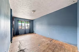 224 Quay St, Vandergrift, PA 15629 - Photo 3