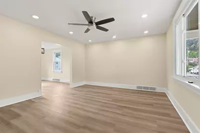1101 12th Street., Stowe Township, PA 15136 - Photo 9