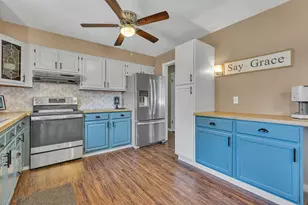 120 Mackall Dr, Brighton Township, PA 15009 - Photo 7