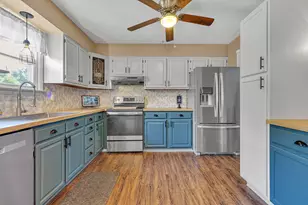 120 Mackall Dr, Brighton Township, PA 15009 - Photo 9