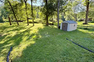 353 Creek Dr, Slippery Rock, PA 16057 - Photo 11