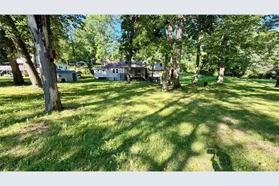 353 Creek Dr, Slippery Rock, PA 16057 - Photo 9