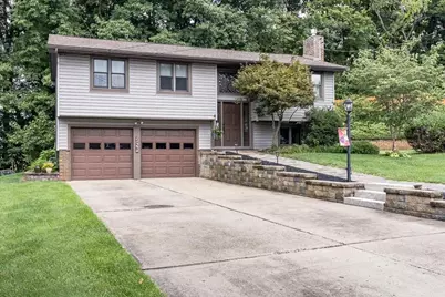 68 Kathleen Dr, Robinson Twp, PA 15136 - Photo 1