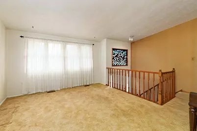 68 Kathleen Dr, Robinson Twp, PA 15136 - Photo 7