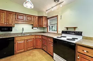 68 Kathleen Dr, Robinson Twp, PA 15136 - Photo 13