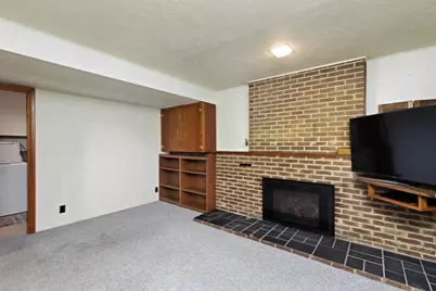 68 Kathleen Dr, Robinson Twp, PA 15136 - Photo 19