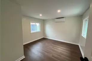 11 E Amanda Ave, Pittsburgh, PA 15210 - Photo 29