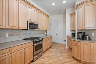 107 Kingston Ave, Cranberry Township, PA 16066 - Photo 1