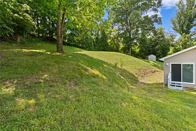 45 Kettle Dr, South Strabane, PA 15301 - Photo 17