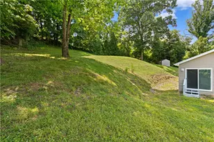 45 Kettle Dr, South Strabane, PA 15301 - Photo 17