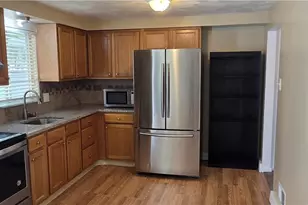 319 McKee Rd, North Versailles, PA 15137 - Photo 11