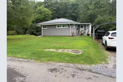 2301 Graceland Rd, Neshannock Township, PA 16105 - Photo 1