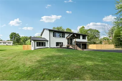1130 Blue Sky Dr, Neshannock Township, PA 16105 - Photo 9