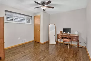 2442 N Meadowcroft Ave, Banksville/Westwood, PA 15216 - Photo 17