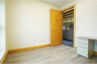 10431 Perry Highway, Pittsburgh, PA 15090 - Photo 21