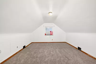 223 Montana St, Observatory Hill, PA 15214 - Photo 17