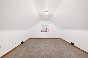 223 Montana St, Observatory Hill, PA 15214 - Photo 17