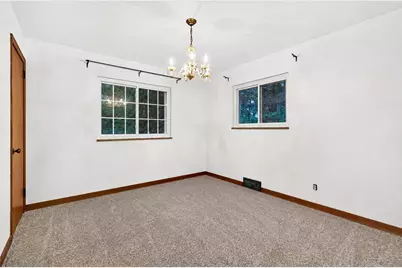 223 Montana St, Observatory Hill, PA 15214 - Photo 15