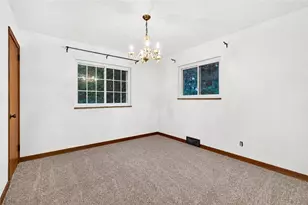 223 Montana St, Observatory Hill, PA 15214 - Photo 15