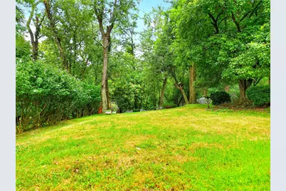223 Montana St, Observatory Hill, PA 15214 - Photo 27