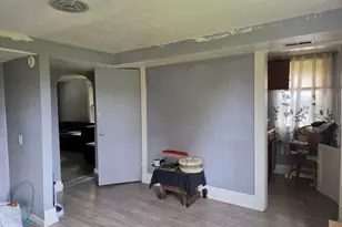 1879 Romine Ave, Port Vue, PA 15133 - Photo 15