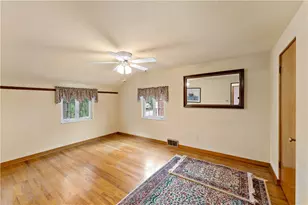 191 Columbia Dr, Pittsburgh, PA 15236 - Photo 1