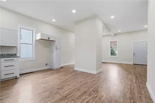 117 W 14th Ave, Homestead, PA 15120 - Photo 9