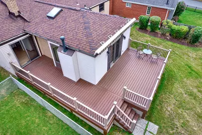 492 Lois Dr, Pittsburgh, PA 15236 - Photo 5