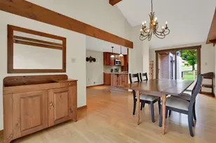 492 Lois Dr, Pittsburgh, PA 15236 - Photo 13