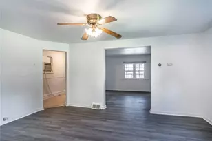 615 Beltzhoover Ave, Pittsburgh, PA 15210 - Photo 9