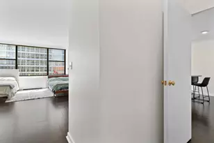 112 Washington Pl, Pittsburgh, PA 15219 - Photo 15