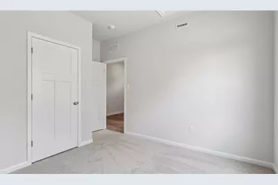 309 Gleneagles Drive, Center Township, PA 16001 - Photo 19