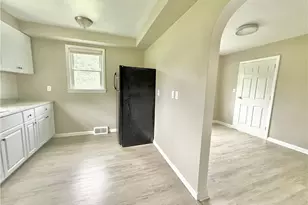 555 Mercer-New Wilmington Rd, East Lackawannock Township, PA 16137 - Photo 9