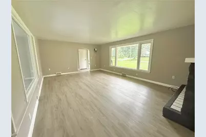 555 Mercer New Wilmington Rd, East Lackawannock Township, PA 16137 - Photo 5